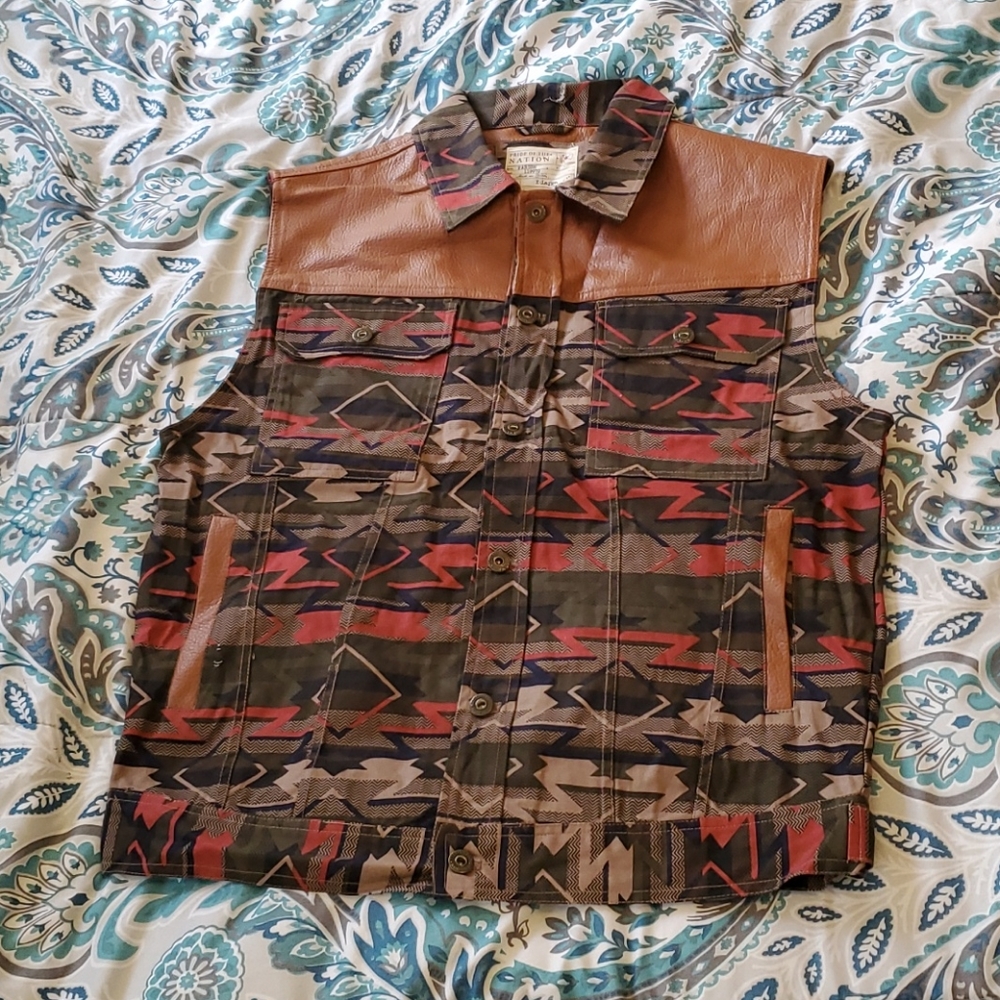 Men Brn/Red/Grn Pride of the Nation Vest Size XL